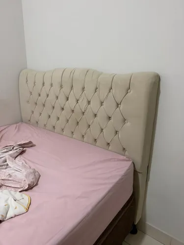 Cabeceira estofada cama de casal 