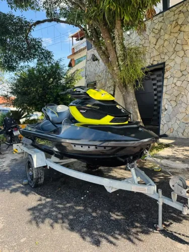 Jet Ski Sea Doo RXT 260 2013 Suspensão no Casco + Carretinha