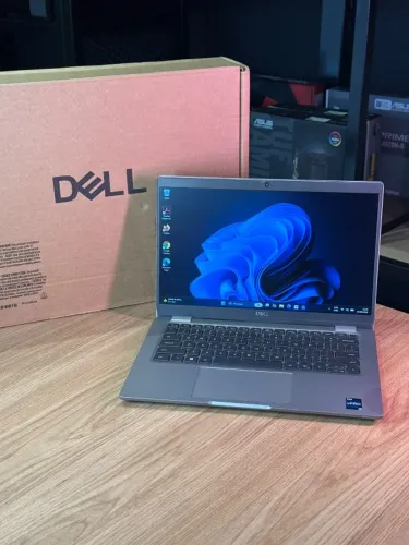 Notebook Dell Latitude 5430 Intel Core i7,32GB DDR4,SSD 512GB, Tela 14? - Semi-Novo (LOJA)
