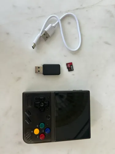 Miyoo Mini Plus - 64GB (Recheado de jogos GB e GBA)