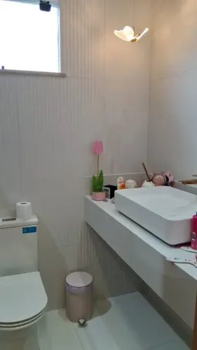 Casa de Condomínio com 3 Quartos à venda, 332m² - Bela Vista