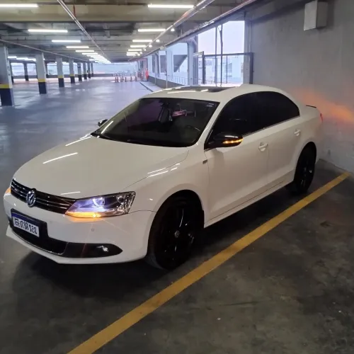 Volkswagen Jetta Highline 2.0 TSI 16V 4P Tiptronic 2013