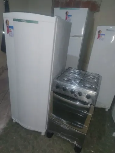 GELADEIRA E FOGÃO 