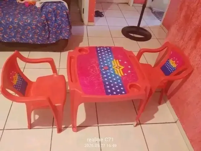 Mesinha infantil