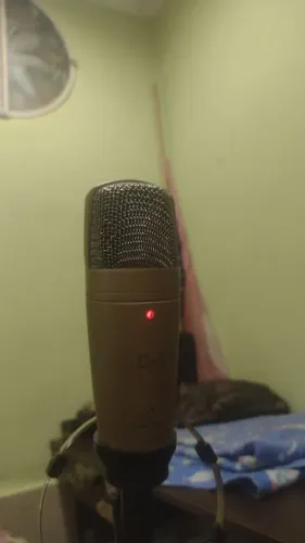 Microfone Condensador Behringer C-1 (Estúdio)