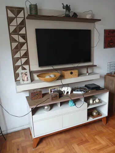 Rack e painel de TV
