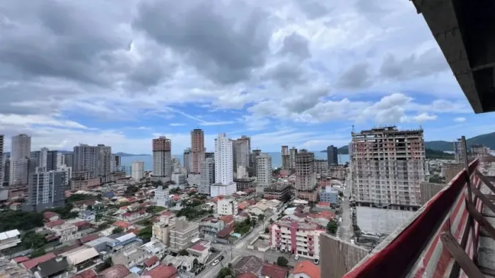 PROMOÇÃO Apto em Porto Belo a 600 metros do mar com 2 suites e 2 vagas de garagem
