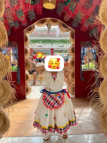 Vestido de matura e noiva infantil