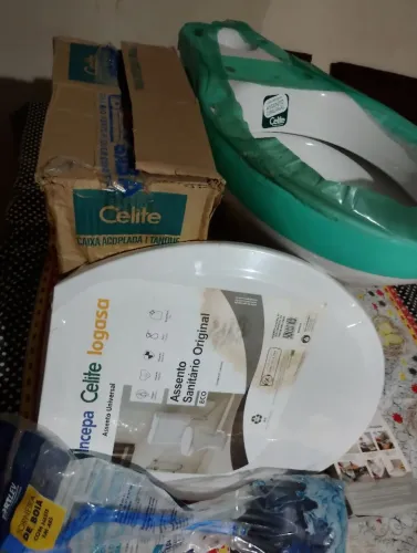 Vaso de banheiro marca celite,e caixa acoplada celite 