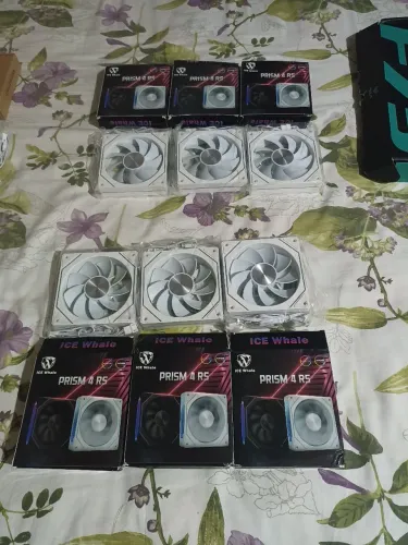 6 FANS brancas + 1 controladora 