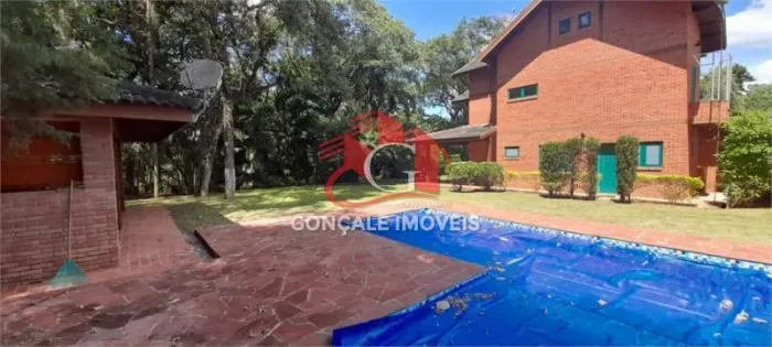 Casa em Condomínio Serra da Cantareira 420m2, 4 Dorm. sendo 2 Suítes, 3 Salas, Área Gourme