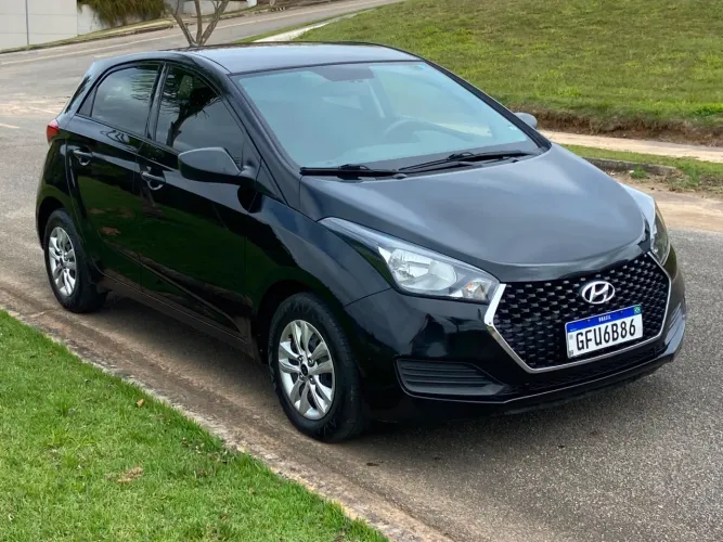 Hyundai HB20 Unique 1.0 Flex 12V Mec. 2019