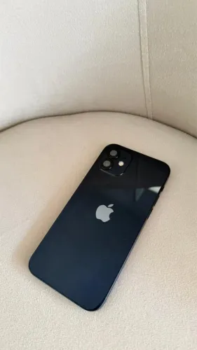 iPhone 12, único dono, muito novo 
