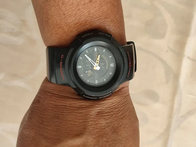 Relógio Casio G-Shock AW 582