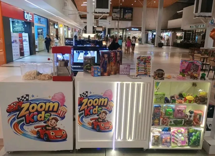 Vende-se todos os itens de Quiosque Infantil de Carrinhos Elétricos - Repasse de Itens