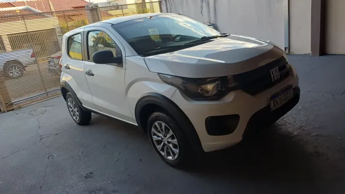 Fiat Mobi Like 1.0 Fire Flex 5P. 2021