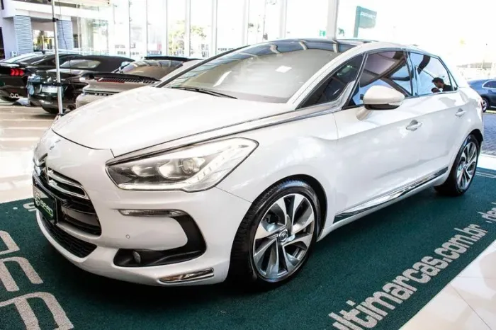 Citroen DS5 1.6 Turbo 16V 5P Aut. 2014