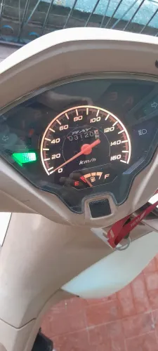 Moto seminova nova
