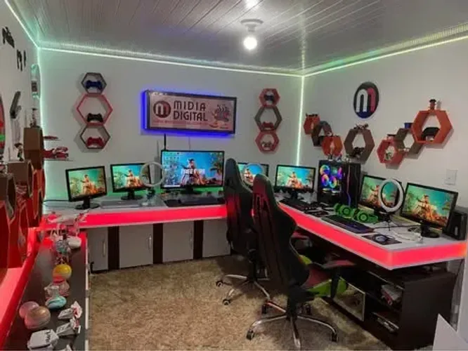 Vendo Mesa Gamer de Alto Luxo