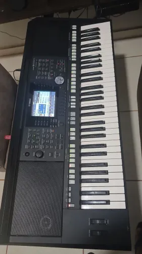 Vendo teclado psr950 yamaha