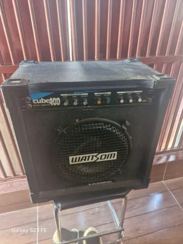 cubo amplificador De Guitarra Wattsom Cube 400<br>Cubo <br>1/5