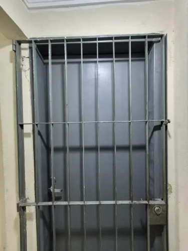 SALA DISPONÍVEL PRA LOCAÇÃO NO CALÇADÃO DE BELFORD ROXO