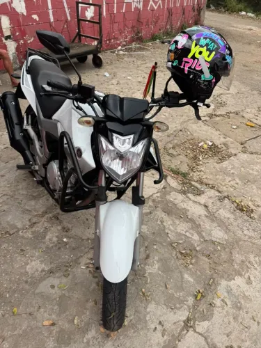 Fazer 250