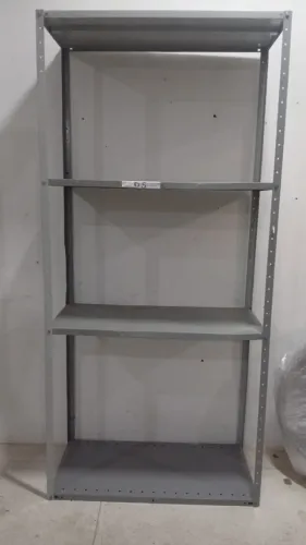 PLATELEIRA DE AÇO