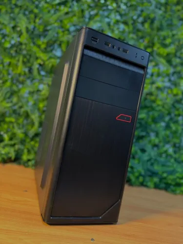 Desktop   Processador: i7- 8700 3.2GHz - 8° 16GB 1TB NVME GTX 1650 4GB W11  Preto