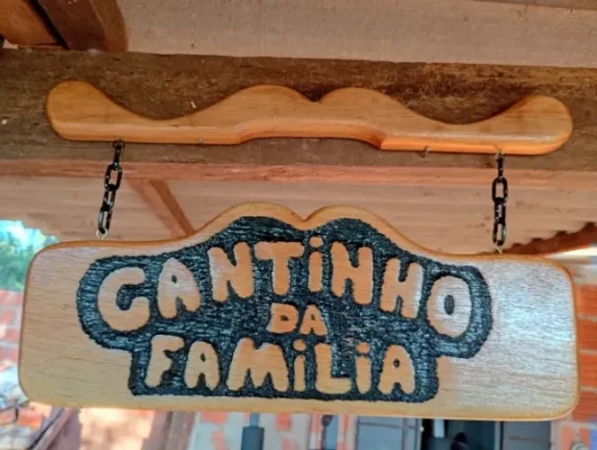 placa intalhada em madiera