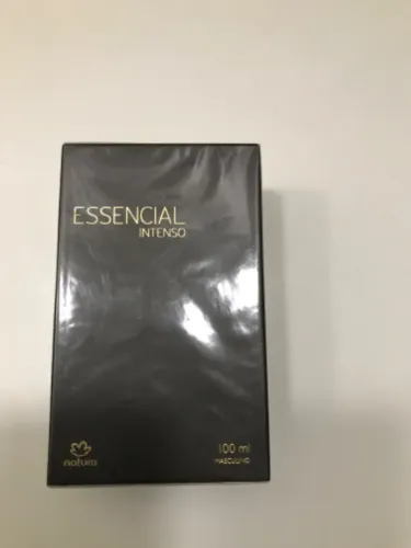 Perfume Essencial Intenso (Masc) - Novo