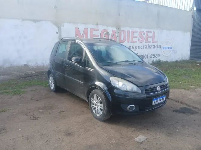 Fiat Idea Attractive 1.4 Fire Flex 8V 5P 2014