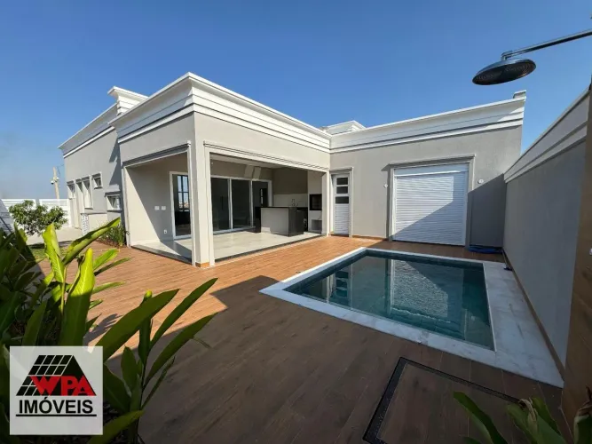 Casa à venda no Condomínio Engenho Velho em Nova Odessa
