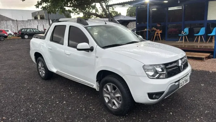 Renault Duster Oroch Dyna. 2.0 Hi-flex 16V Mec. 2016