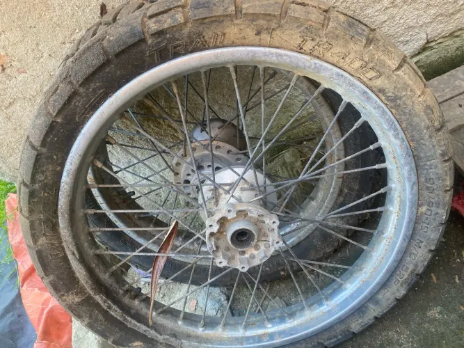 Par de rodas original da crosser