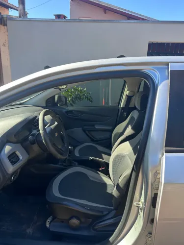 Nissan March 1.0 12V Flex 5P 2016