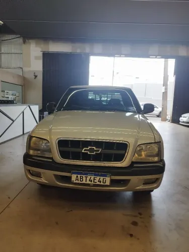 Chevrolet S10 Pick-up Luxe 2.8 4X2 CD TB Int.dies. 2001