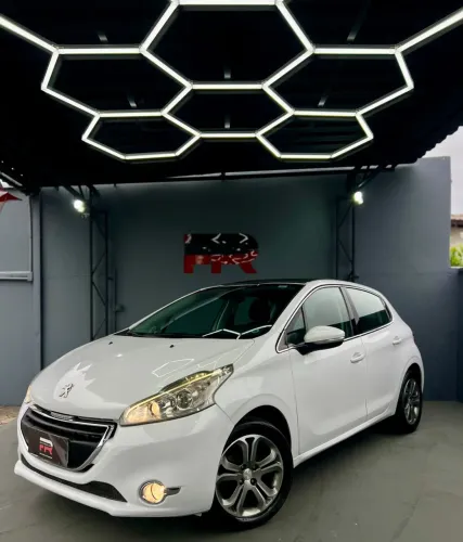 Peugeot 208 Griffe 1.6 Flex 16V 5P Aut. 2015