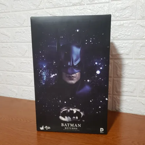 Batman Returns Michael Keaton 1/6 Hot Toys