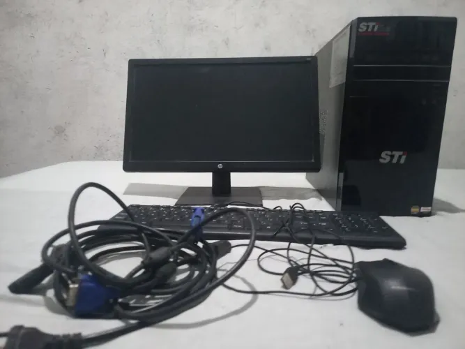 Computador de escritório completo