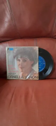 Vinil compacto