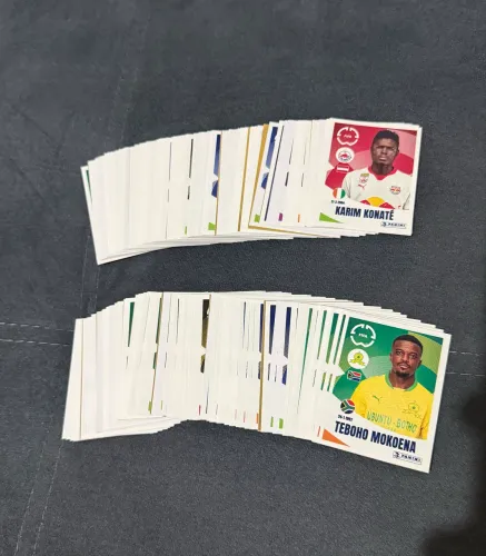 Lote 200 figurinhas sem repetição mundial de clubes 2025