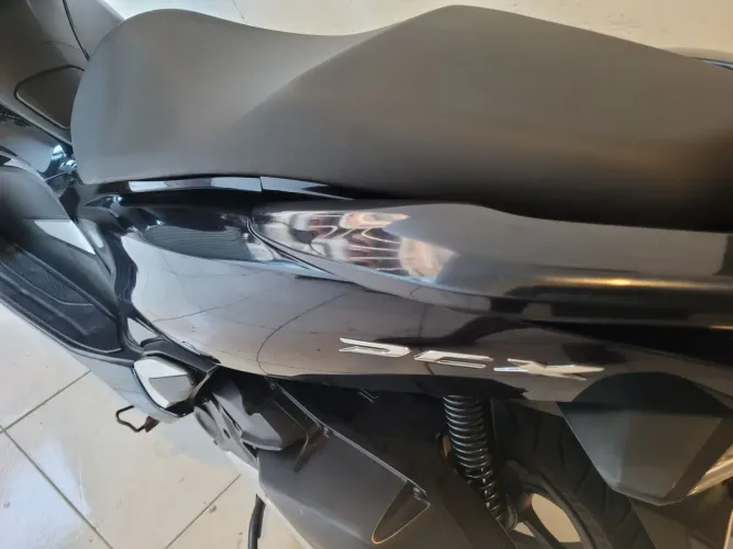 PCX CBS 2019 azul metálico.