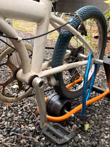 Bicicleta Dobrável - Quadro de Alumínio - 6 Marchas Shimano - R$ 650