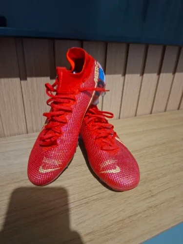 NIKE MERCURIAL SUPERFLY ELITE- EDICÃO ESPECIAL 