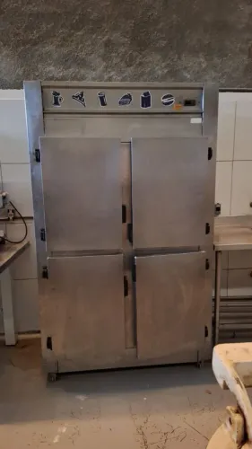 Geladeira Industrial 4 Portas Inox