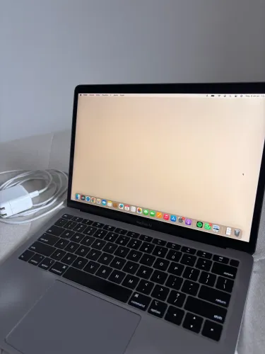 macbook air retina 13?