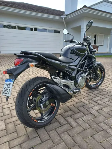 Moto em ótimo estado