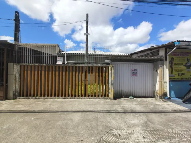 Casa 4 quartosQ (S) para para aluguel em Cordeiro - Recife |
