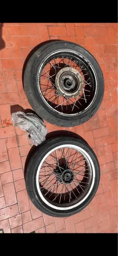 Par de rodas aro 17 xr 250 tornado